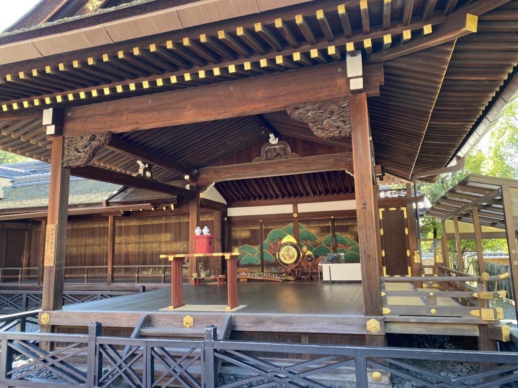 京都観光 伏見稲荷大社 神楽殿