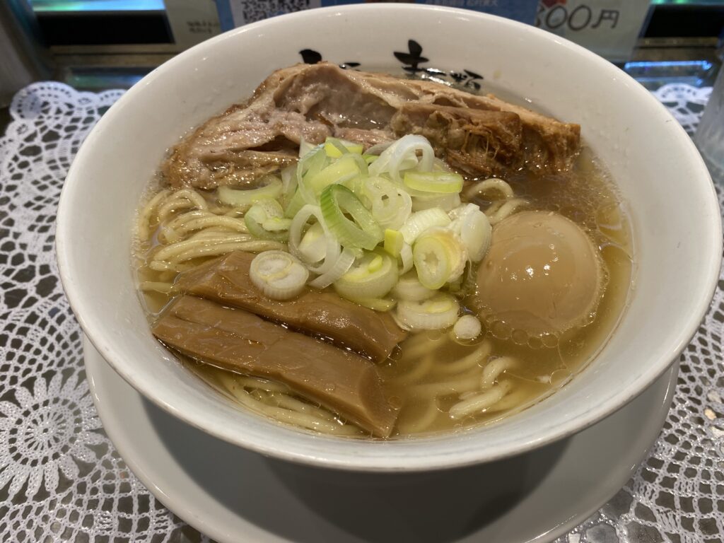 【2023年版】大阪ラーメンランキング TOP17！人類みな麺類