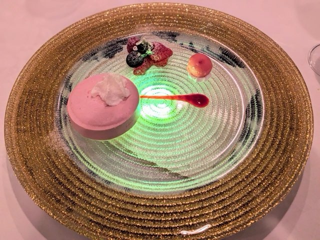 神戸クルーズディナーコンチェルトに乗ってきた！記念日おすすめの大人デート！コースメニュー デザート エスプーマ